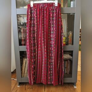 Full length pattern skirt